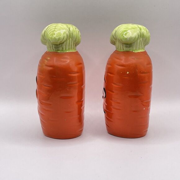 Vintage Anthropomorphic Carrot Salt & Peppers Shakers Set JAPAN Sad Face Orange - Picture 5 of 8